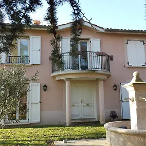 Bed & Breakfast L'ecrin De, Saint-Alban-du-Rhône
